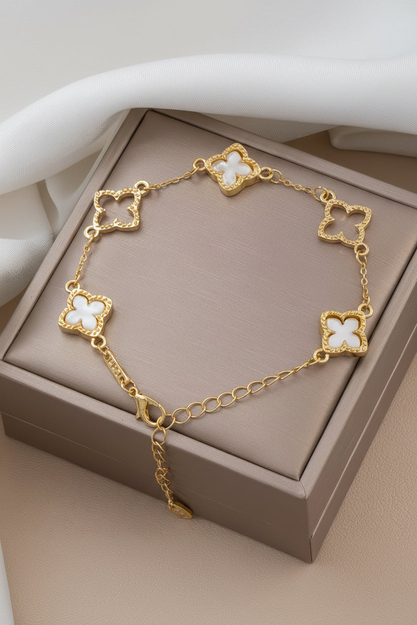 1pc Lucky Clover Elegant Bracelet -