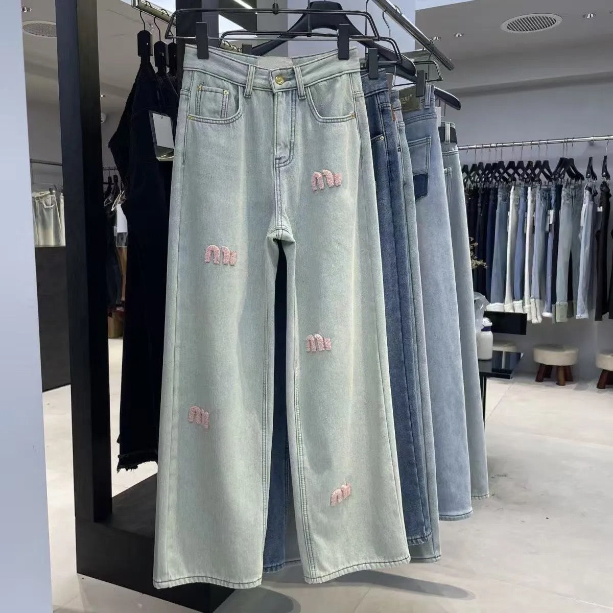 Women's Jeans